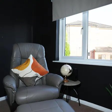 Palmers Leaze, Cosy Near Aztec West With Free Parking, Perfect For Professionals And Contractors Apartamento Bristol